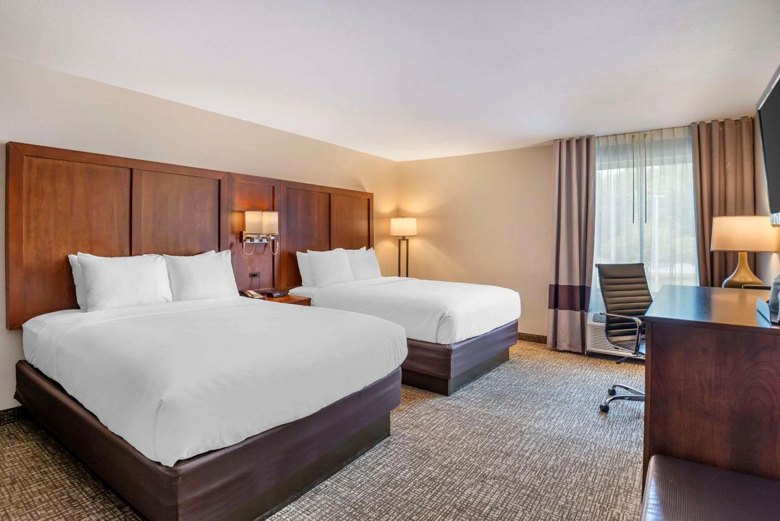 Comfort Inn Petersburg - Fort Lee Main image 1